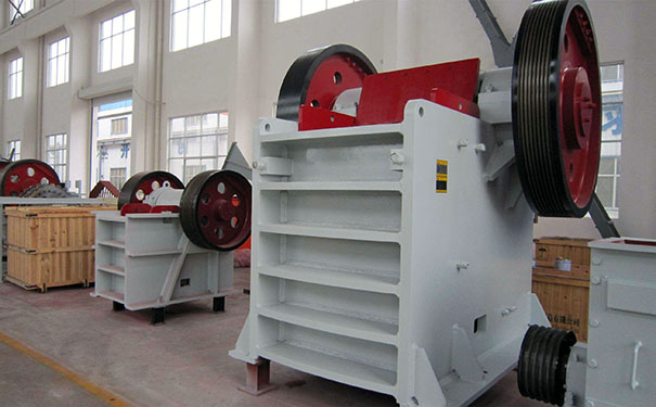 細顎式破碎機