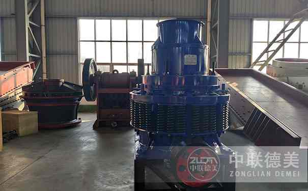 山西液壓圓錐破碎機現(xiàn)場視頻圖片