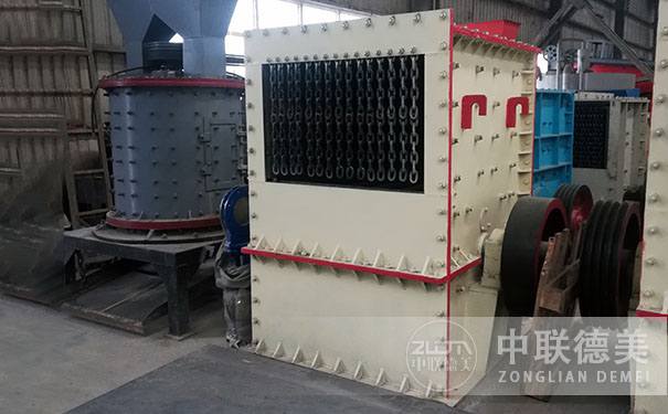 齒輥破碎機(jī)多少錢(qián)一臺(tái)？