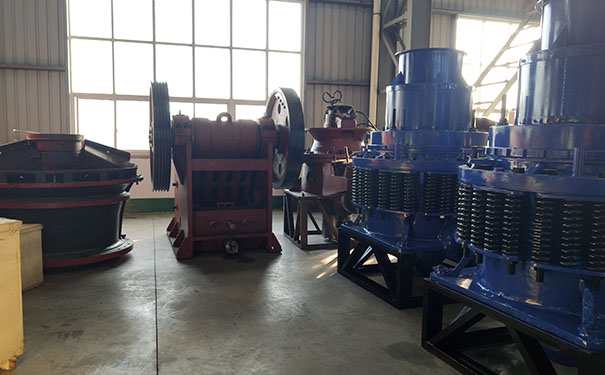 雙擊破碎機多少錢一臺?