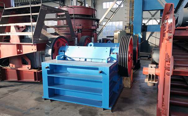 移動(dòng)破碎站多少錢(qián)一臺(tái)？