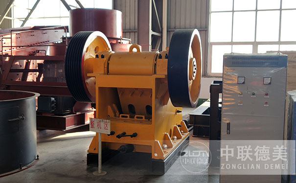 什么是液壓對輥破碎機(jī)?