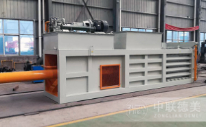 200噸半自動廢紙打包機(jī)