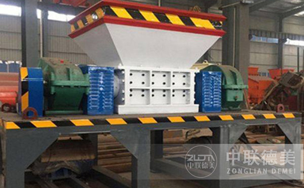 易拉罐撕碎機(jī)